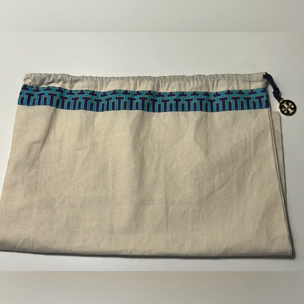 Tory Burch garment drawstring bag/sleeve with gold emblem charm size 15x12